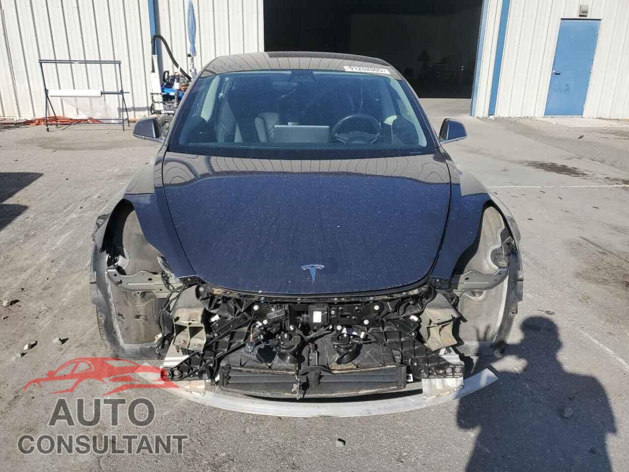 TESLA MODEL 3 2018 - 5YJ3E1EA5JF045413