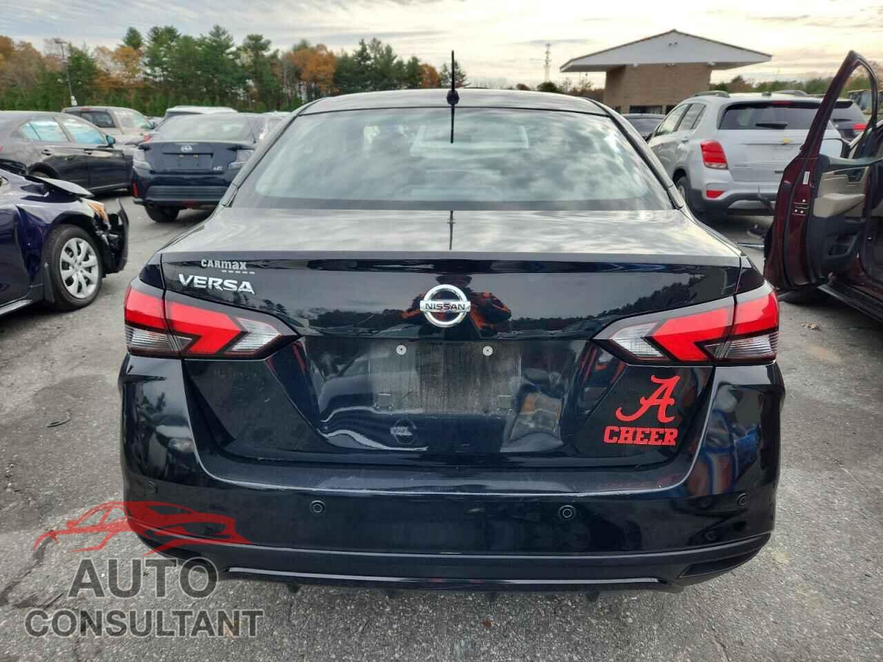 NISSAN VERSA 2021 - 3N1CN8DV5ML817639