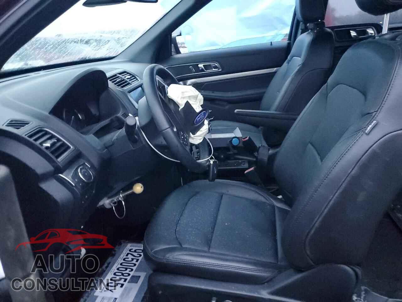 FORD EXPLORER 2018 - 1FM5K7D85JGB59934