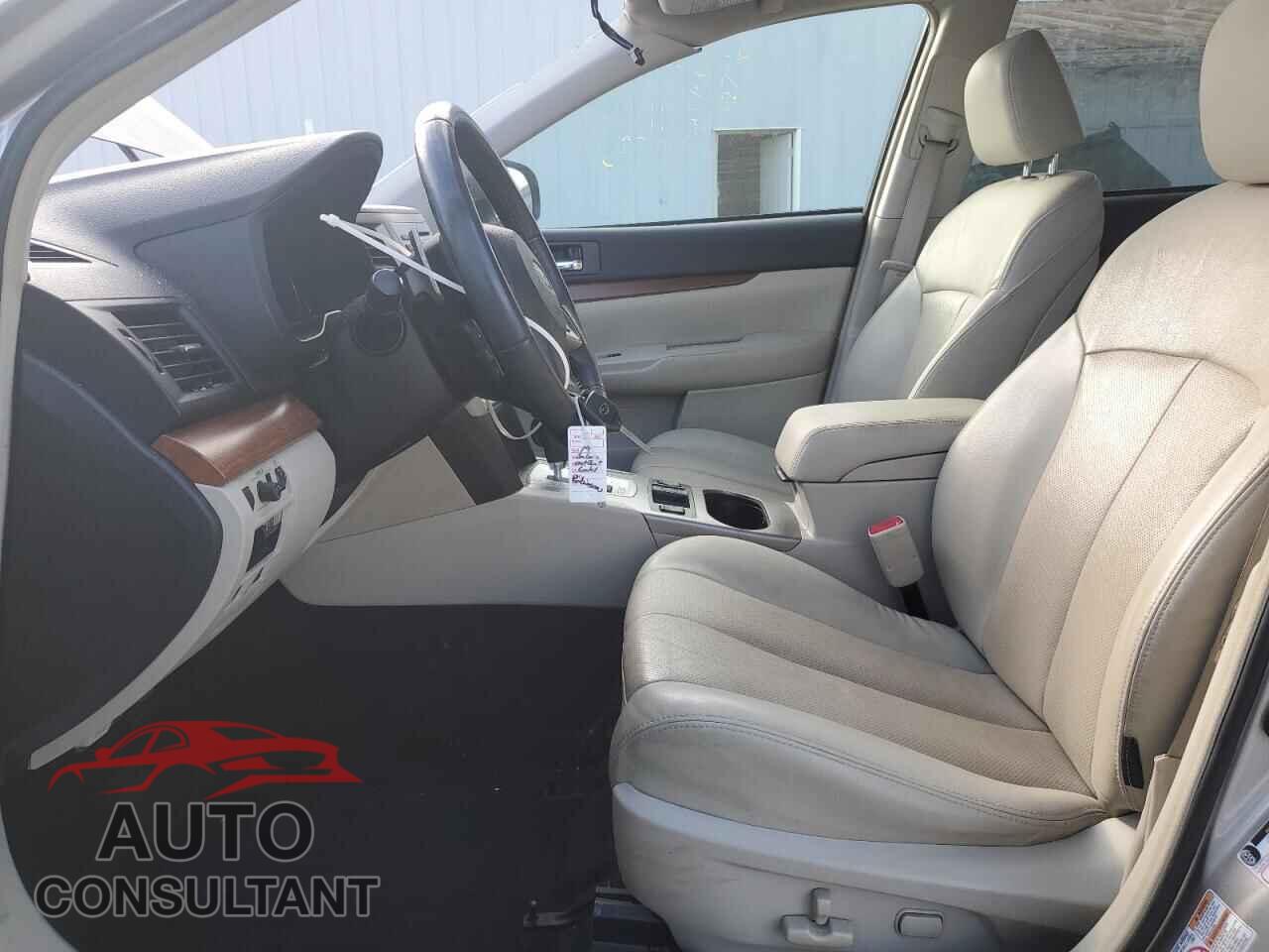 SUBARU OUTBACK 2014 - 4S4BRBLCXE3265123