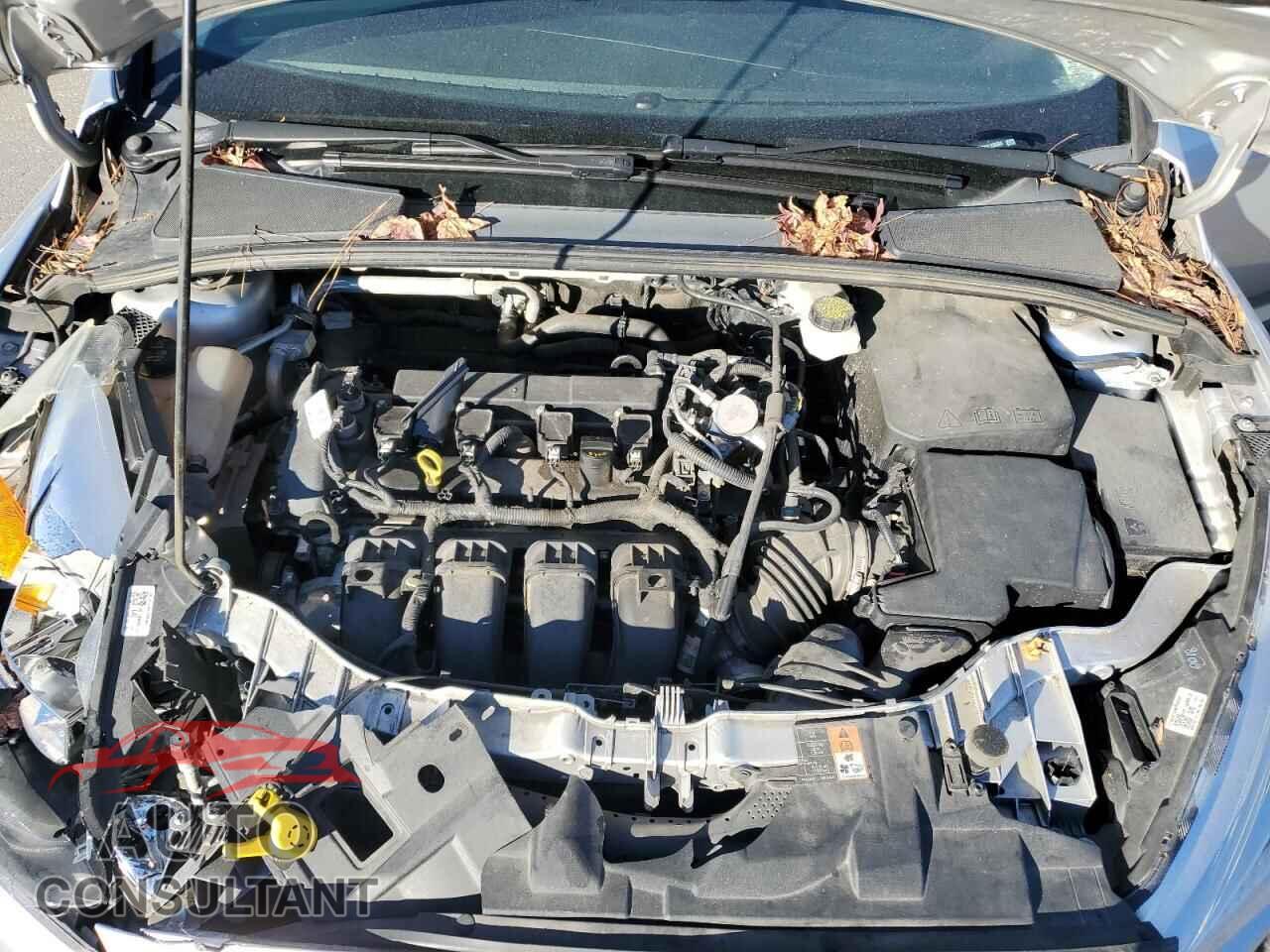 FORD FOCUS 2017 - 1FADP3F22HL336594