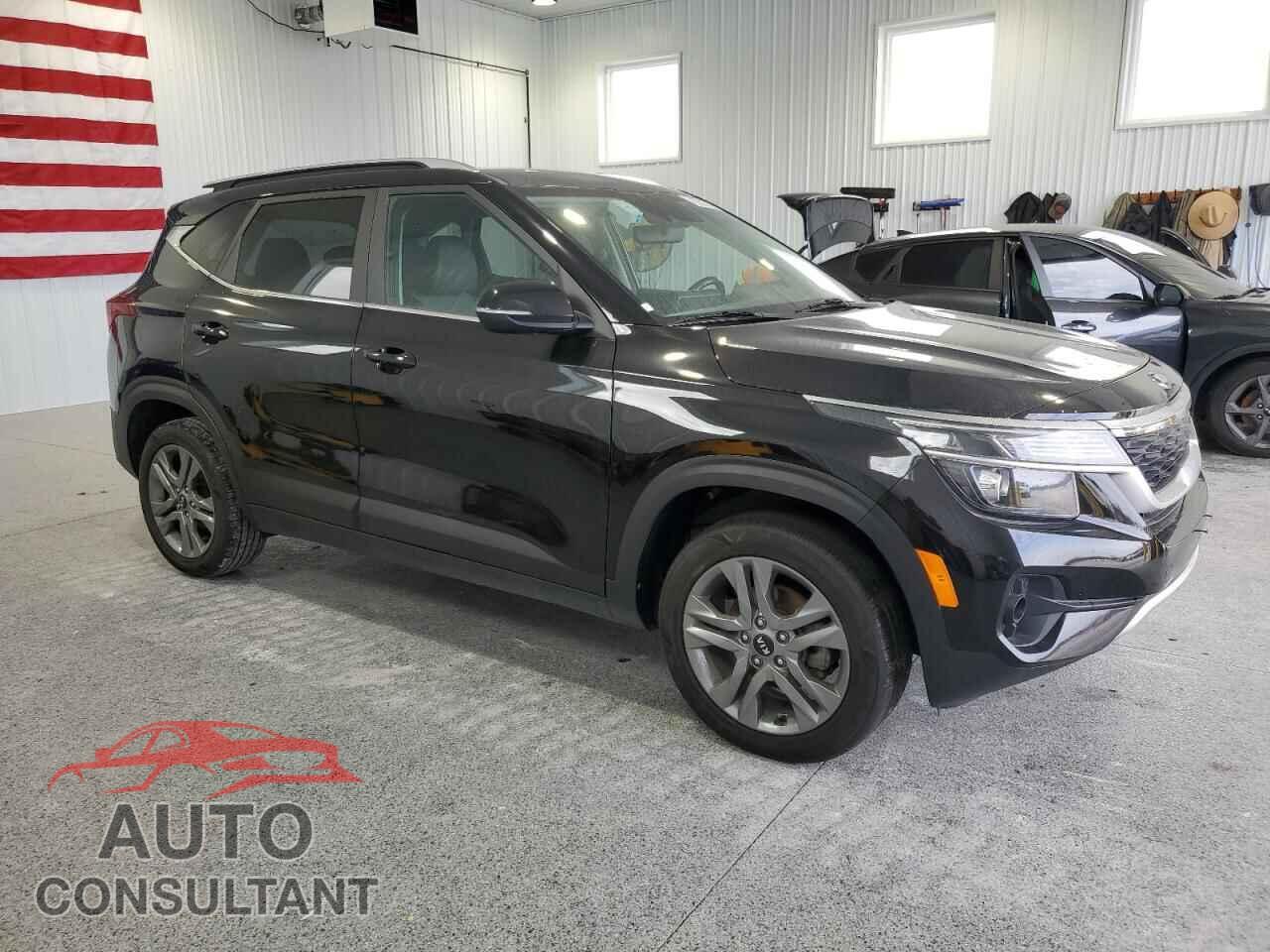 KIA SELTOS 2021 - KNDEU2AA4M7171652