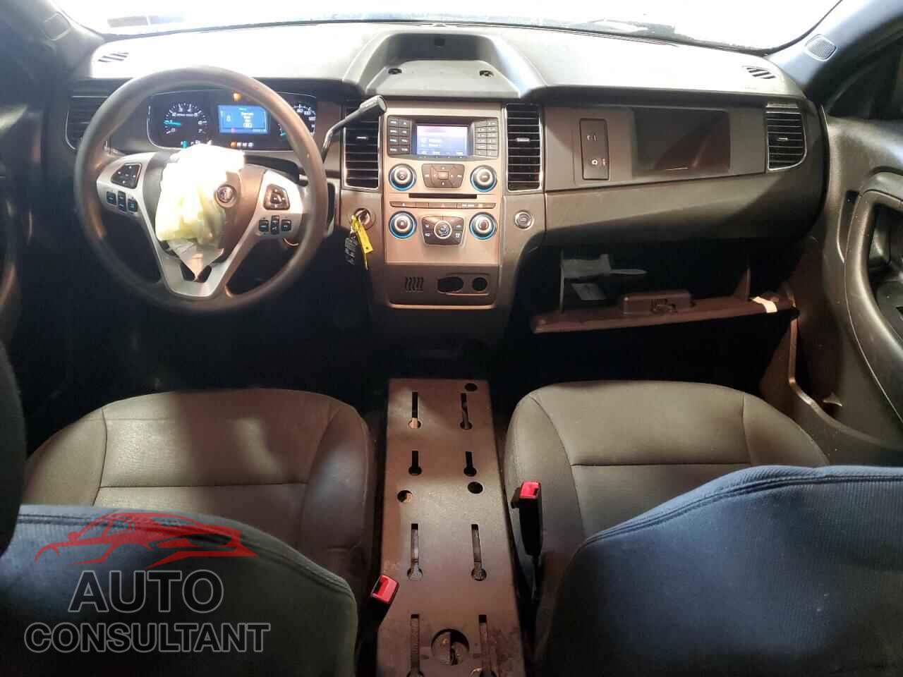 FORD TAURUS 2017 - 1FAHP2L84HG145580