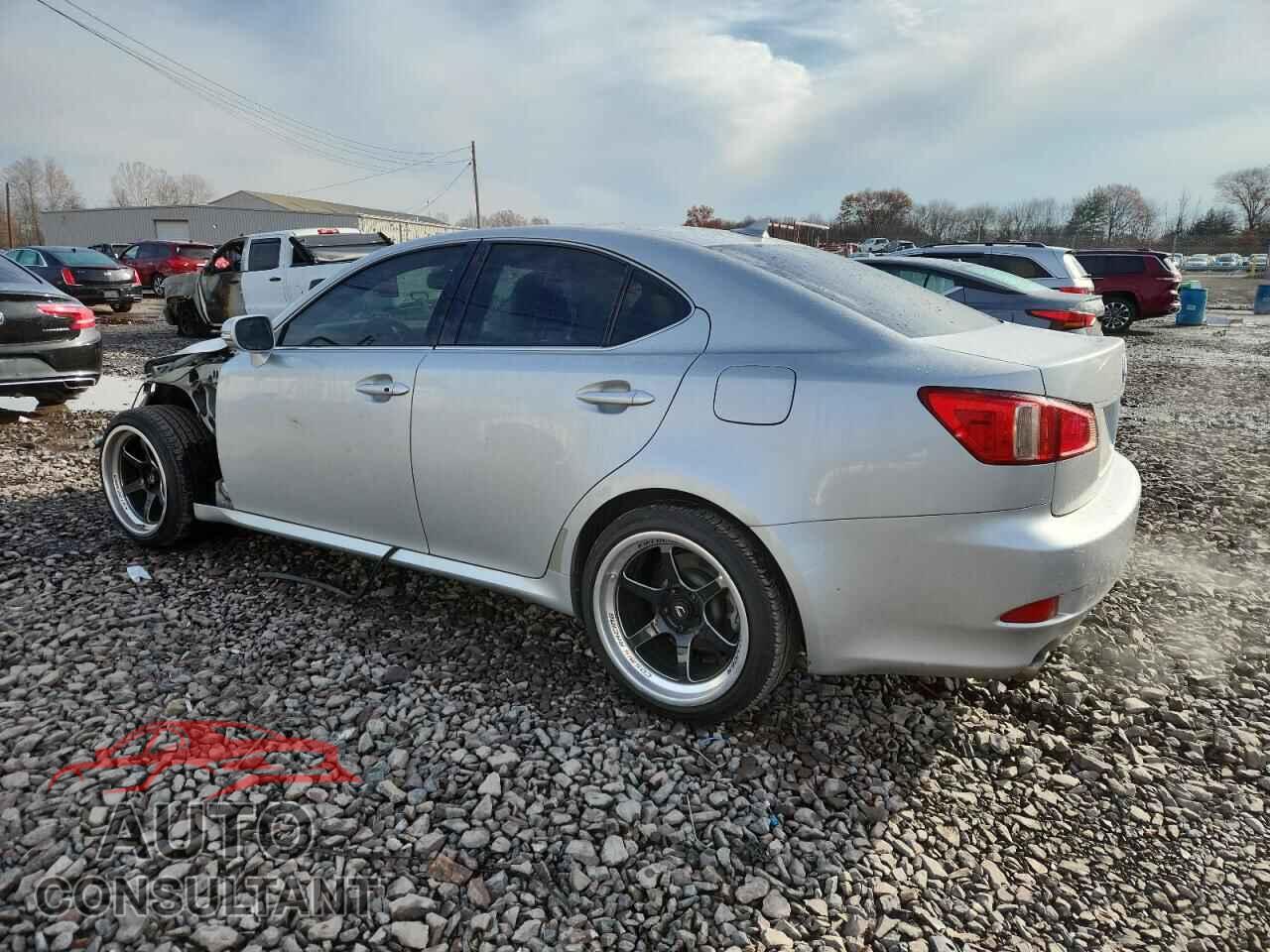 LEXUS IS 2012 - JTHCF5C24C5059418