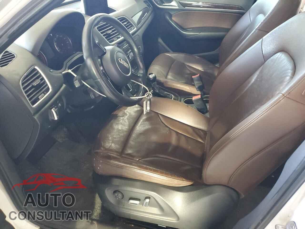 AUDI Q3 2016 - WA1BFCFS2GR009283