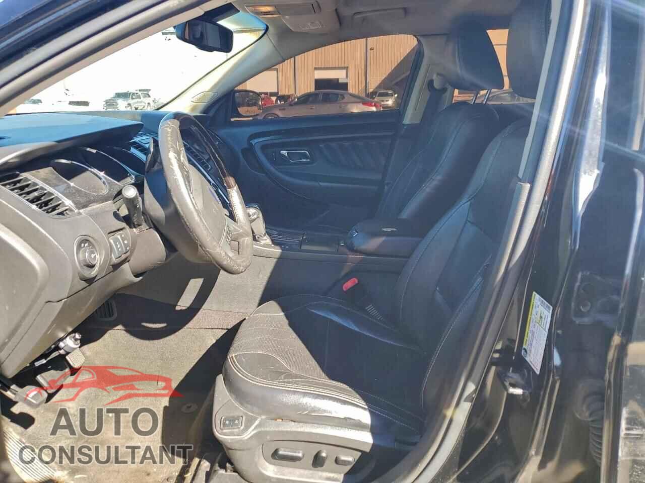 FORD TAURUS 2011 - 1FAHP2FW3BG189359