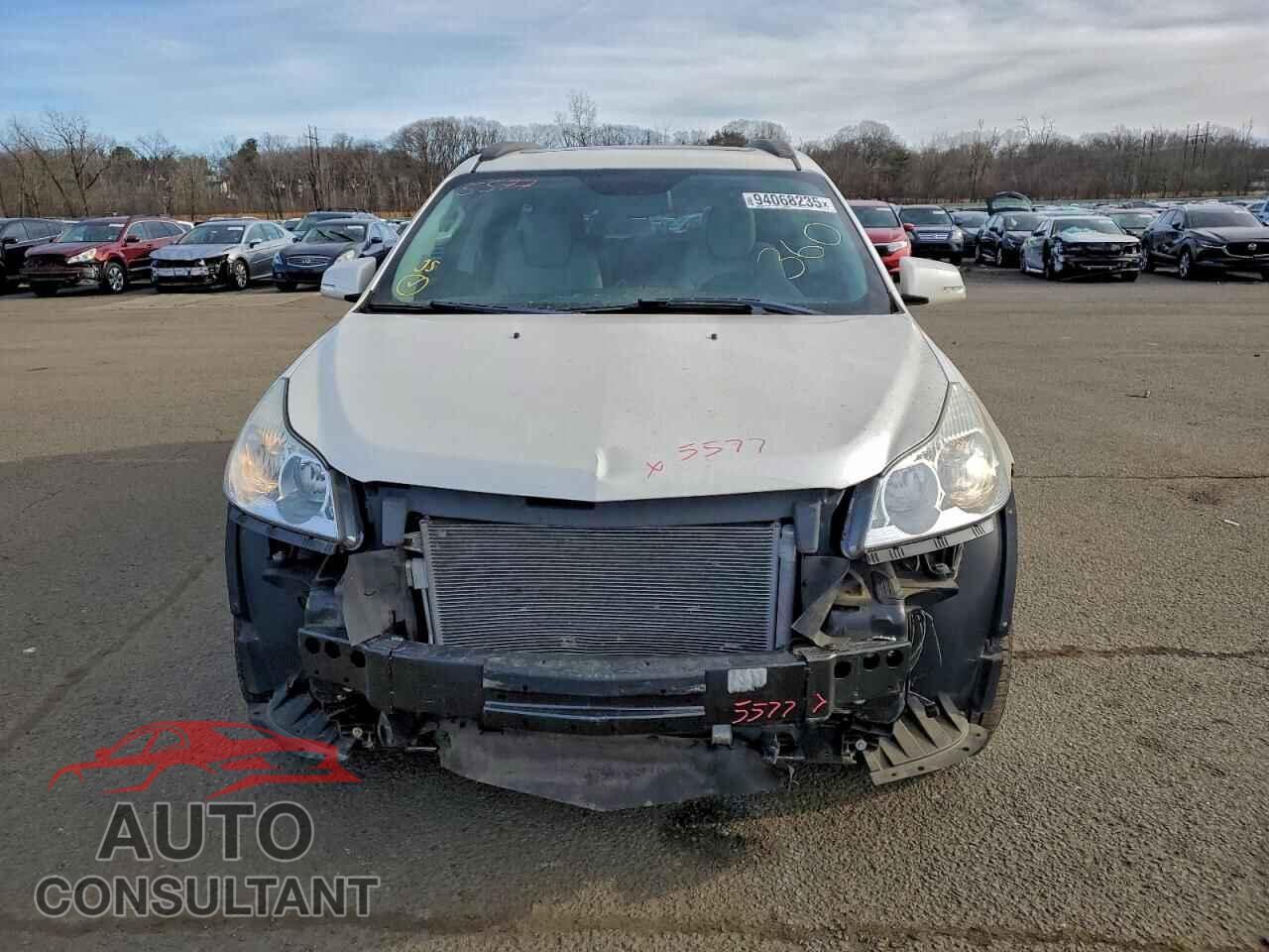 CHEVROLET TRAVERSE 2012 - 1GNKVLED7CJ323538