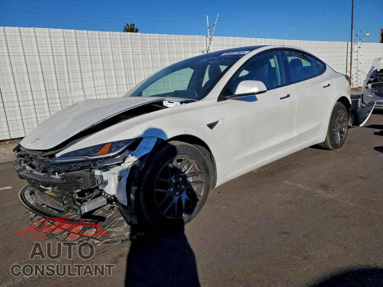 TESLA MODEL 3 2025 - 5YJ3E1EA3SF966028