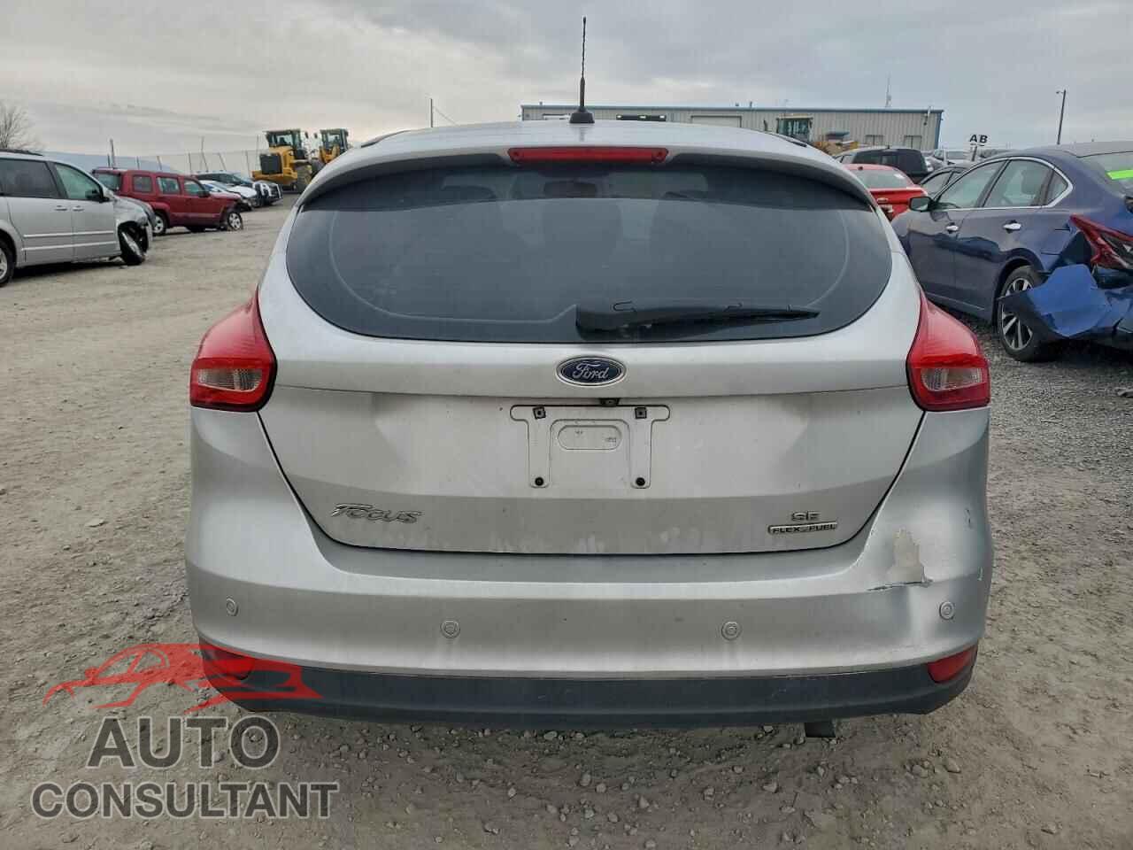 FORD FOCUS 2016 - 1FADP3K21GL307687