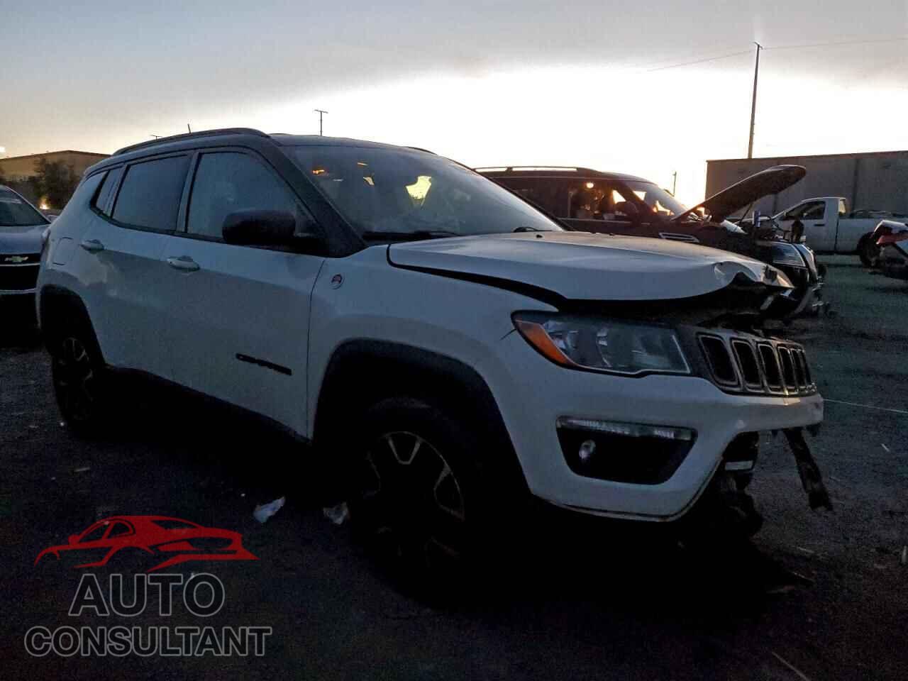 JEEP COMPASS 2020 - 3C4NJDDB9LT166921