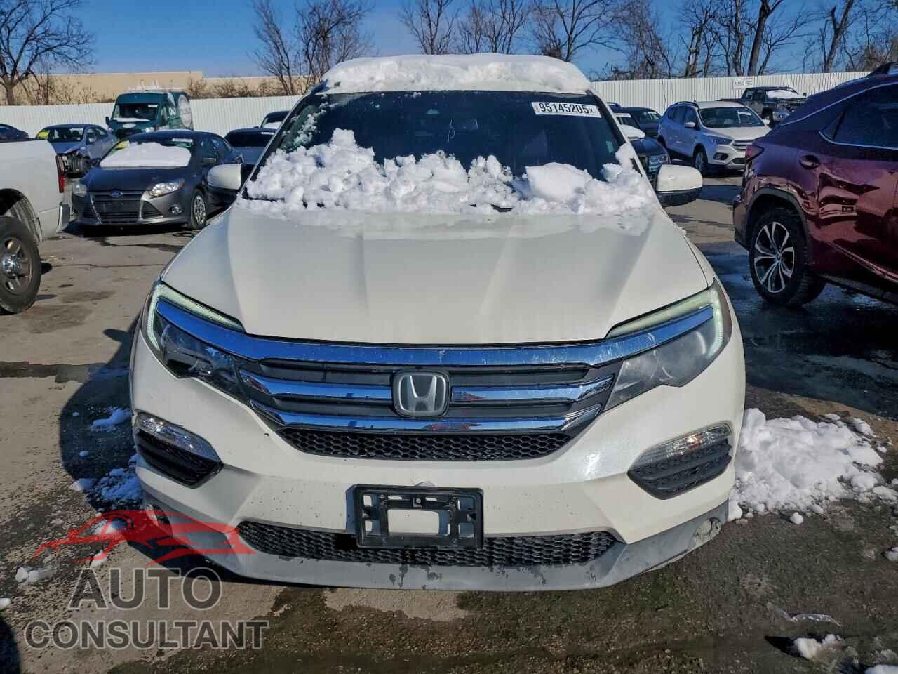 HONDA PILOT 2016 - 5FNYF6H67GB021646