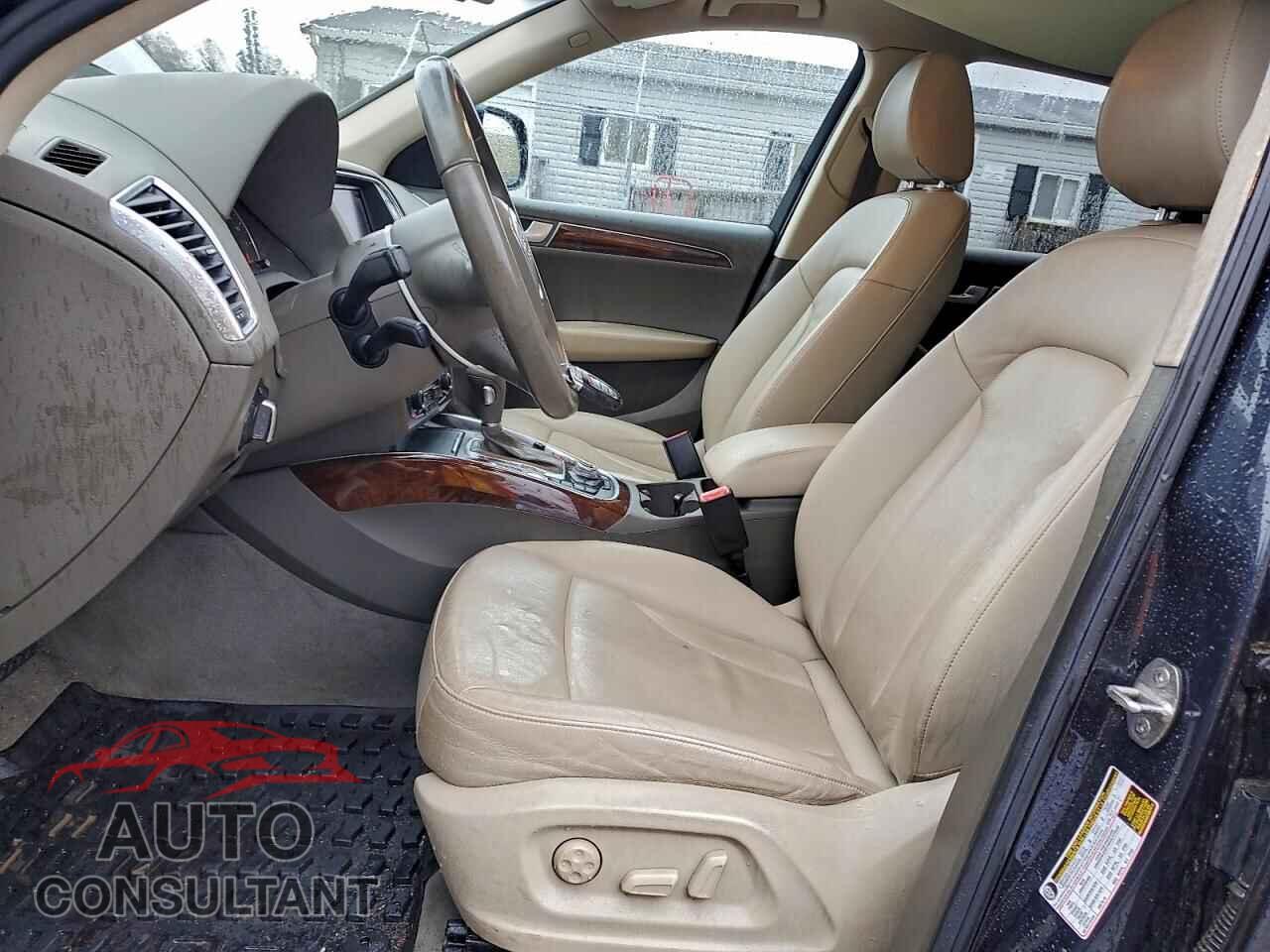 AUDI Q5 2012 - WA1LFAFP2CA109784
