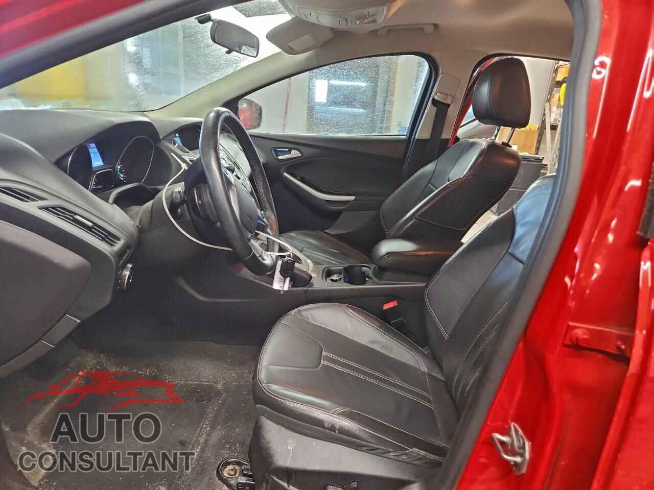 FORD FOCUS 2014 - 1FADP3K22EL353977