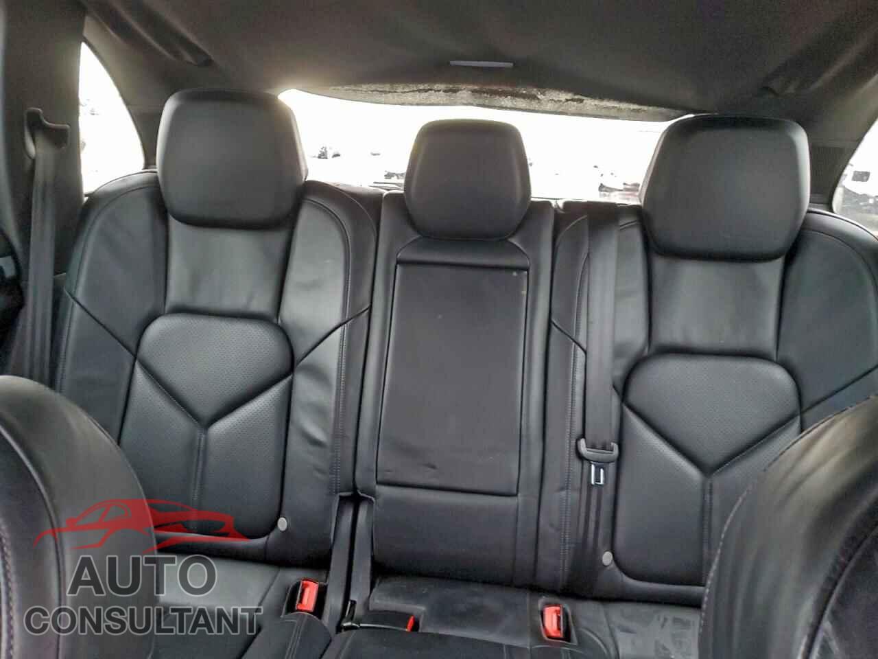 PORSCHE CAYENNE 2011 - WP1AA2A22BLA05102