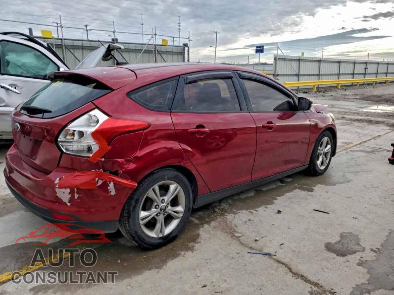 FORD FOCUS 2014 - 1FADP3K29EL298959