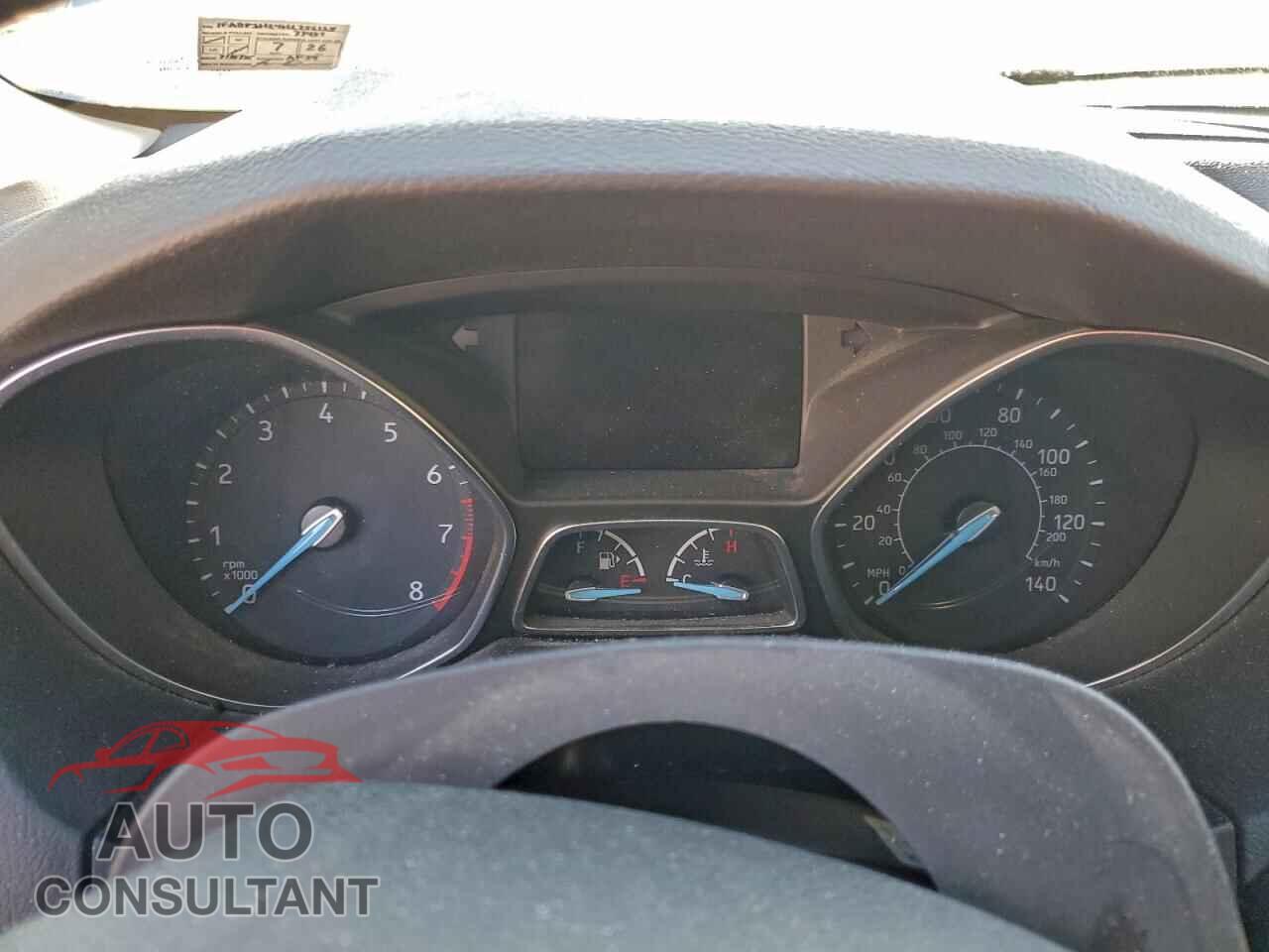 FORD FOCUS 2017 - 1FADP3H24HL256128