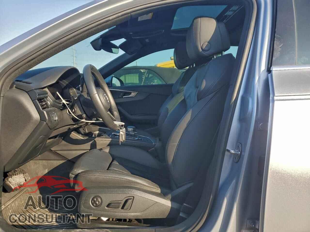AUDI A4 2019 - WAUENAF47KA053473