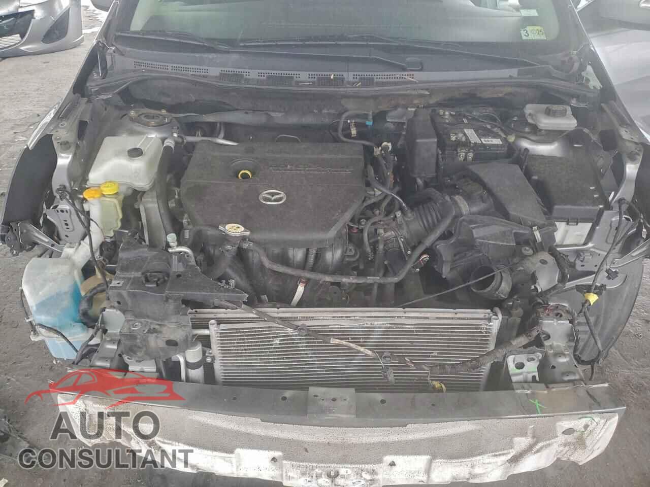 MAZDA 5 2013 - JM1CW2BL0D0160318