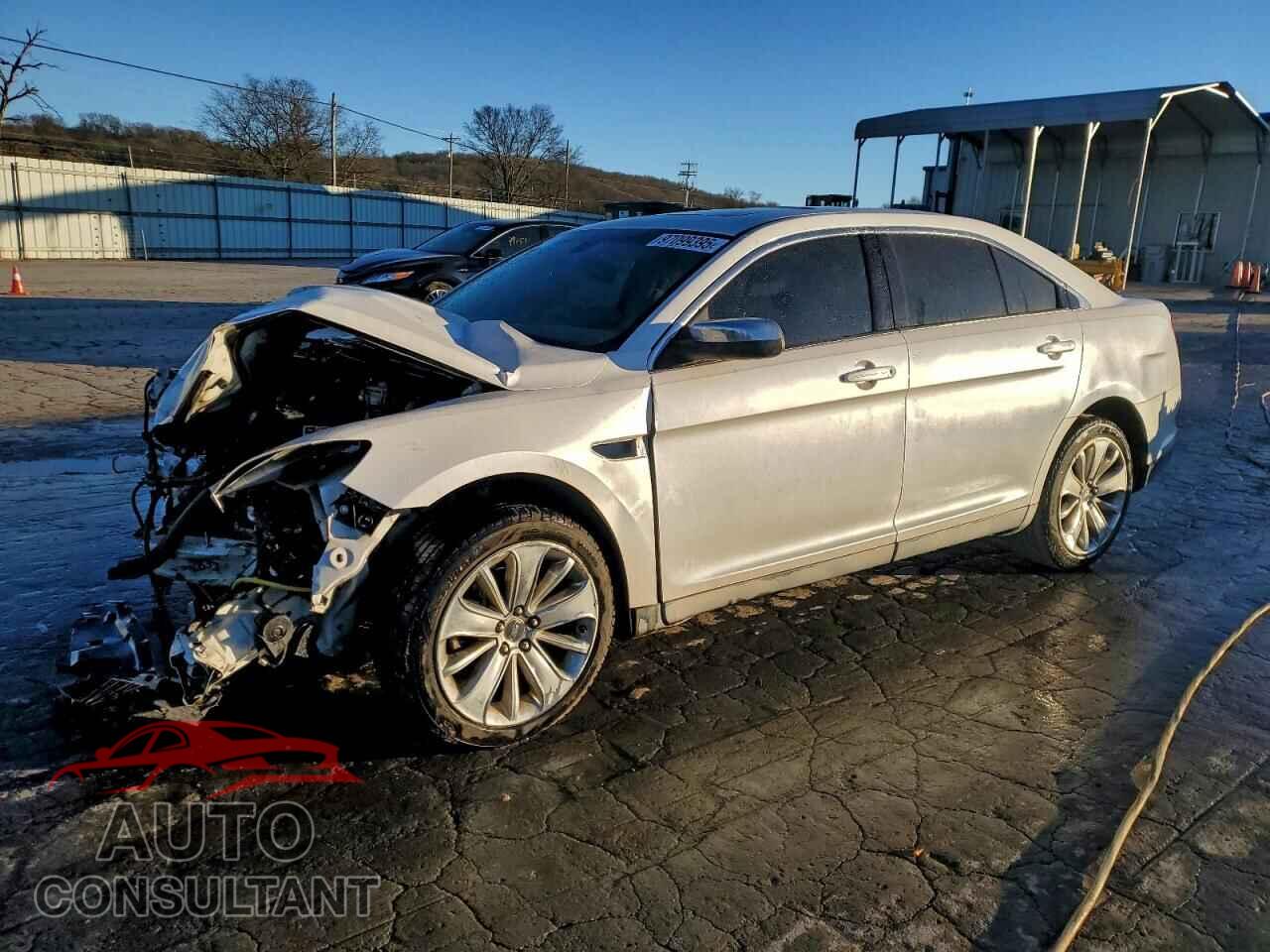 FORD TAURUS 2010 - 1FAHP2FW2AG164659