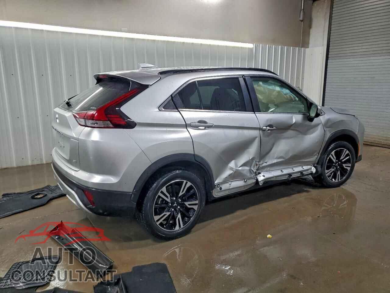 MITSUBISHI ECLIPSE 2023 - JA4ATWAA7PZ001393