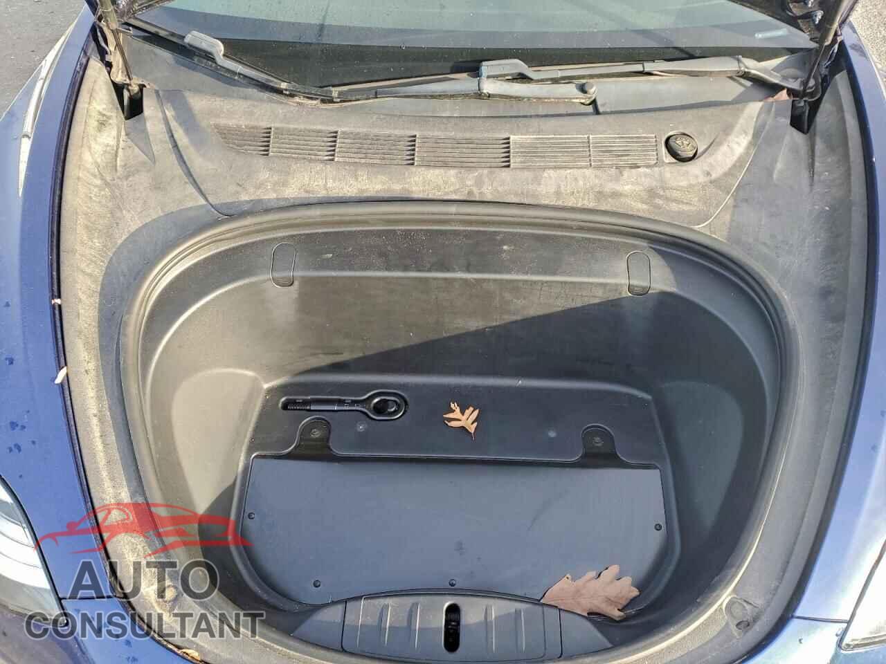 TESLA MODEL 3 2019 - 5YJ3E1EA7KF306882