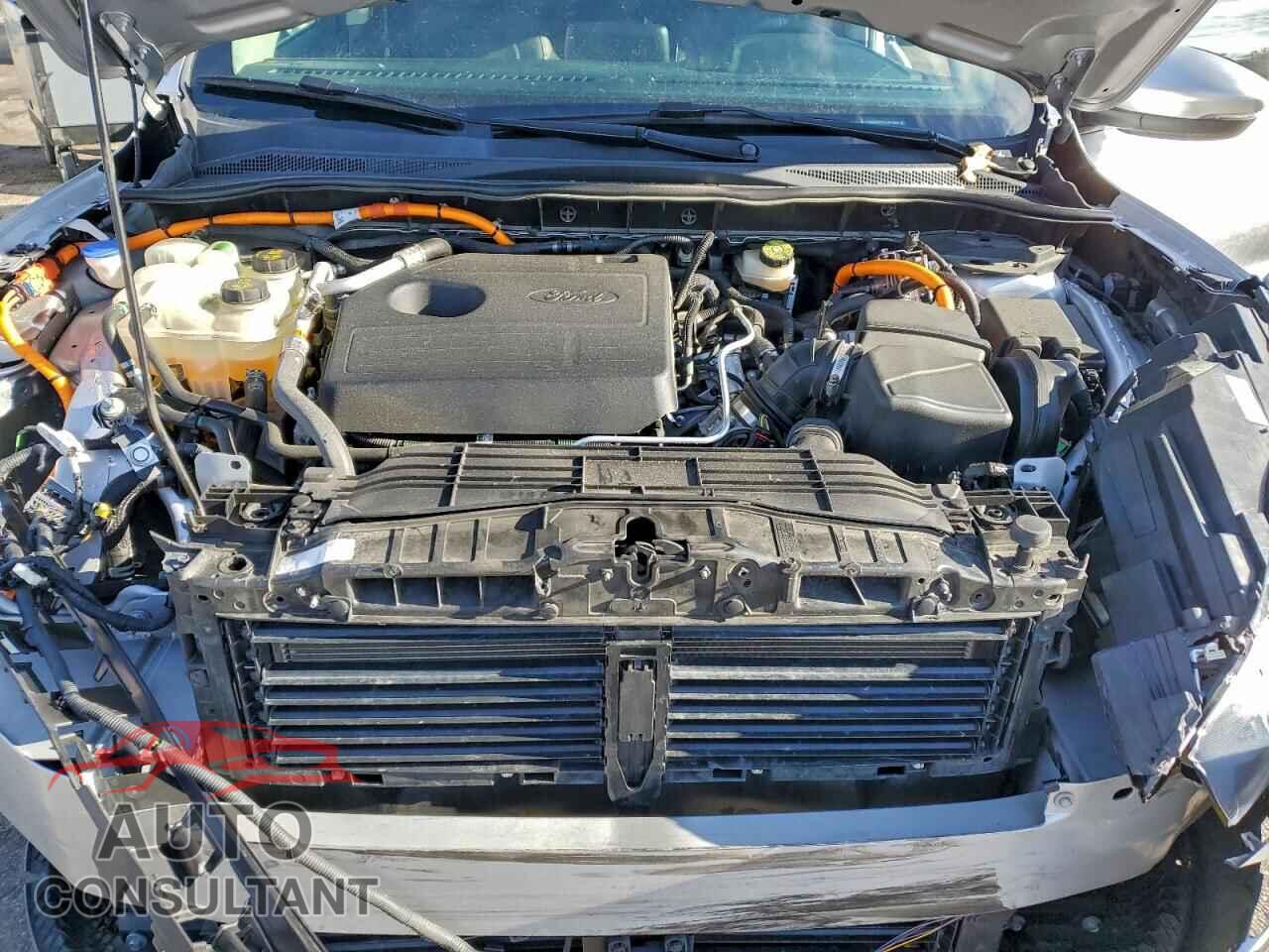 FORD ESCAPE 2020 - 1FMCU9DZXLUA73304