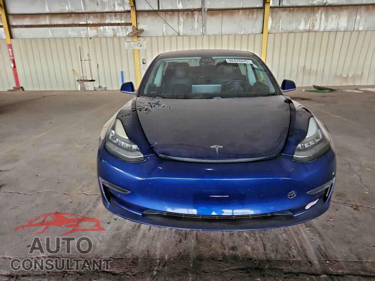 TESLA MODEL 3 2018 - 5YJ3E1EA3JF006285