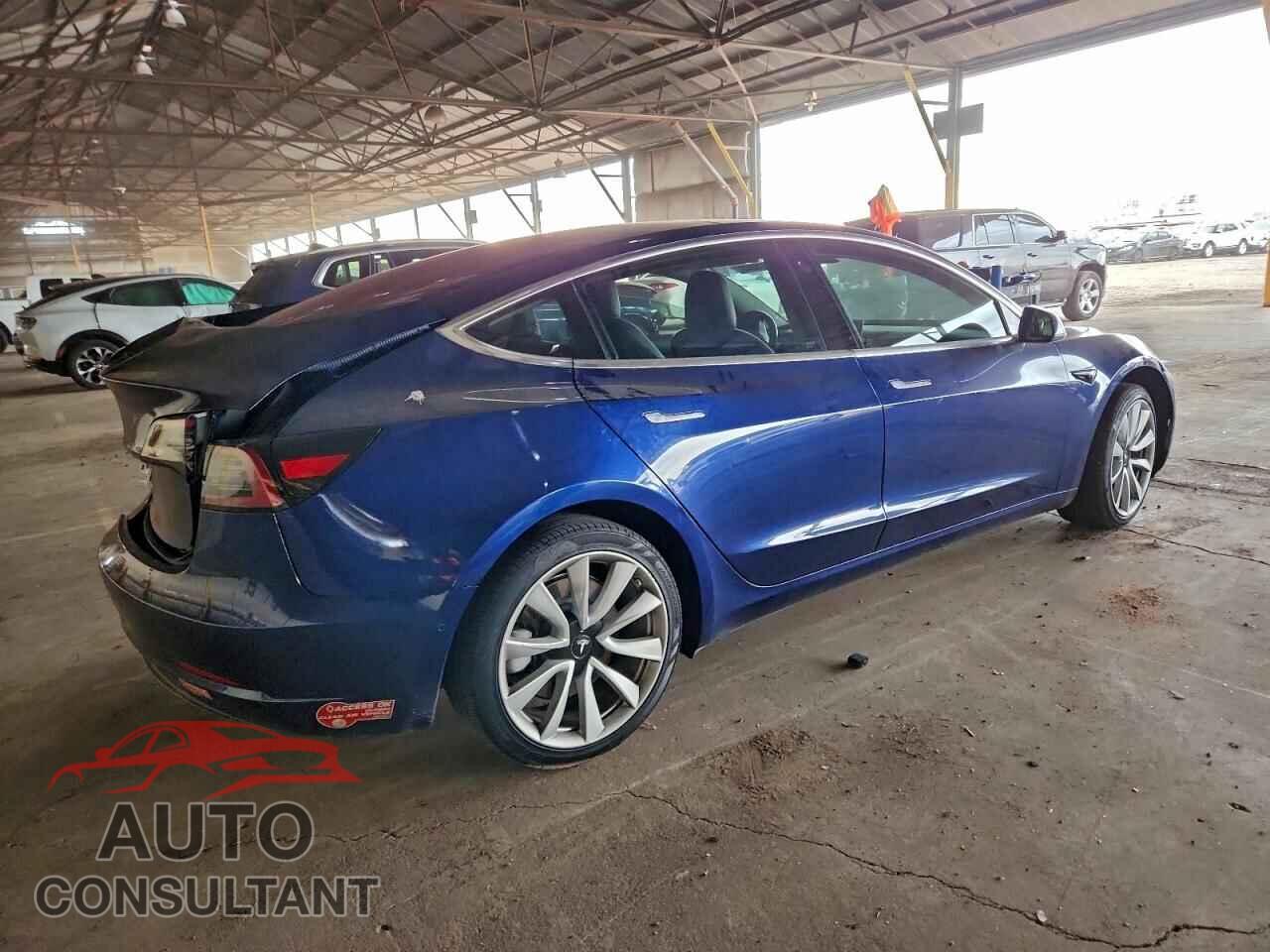 TESLA MODEL 3 2018 - 5YJ3E1EA3JF006285
