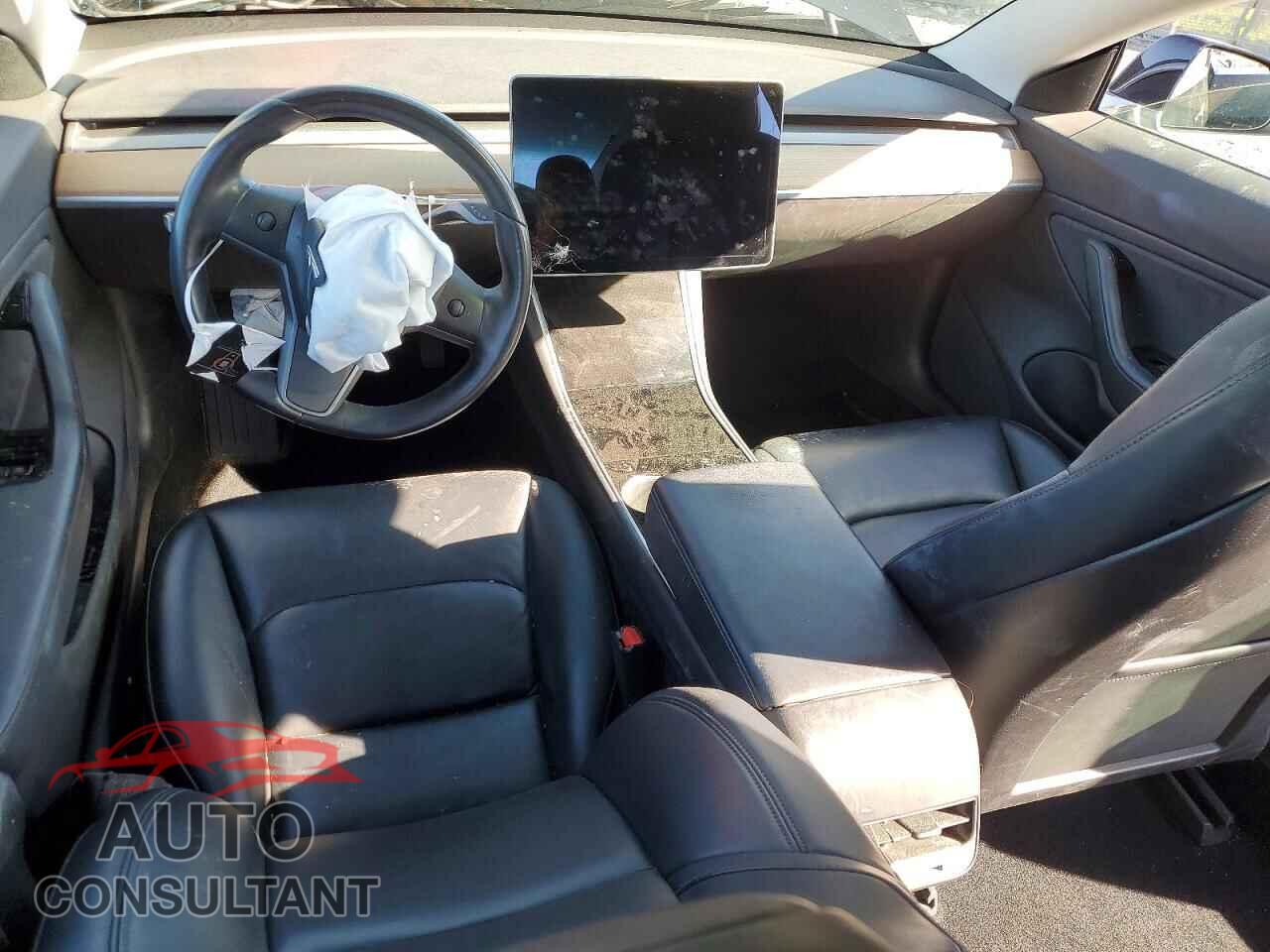TESLA MODEL 3 2018 - 5YJ3E1EA5JF171772