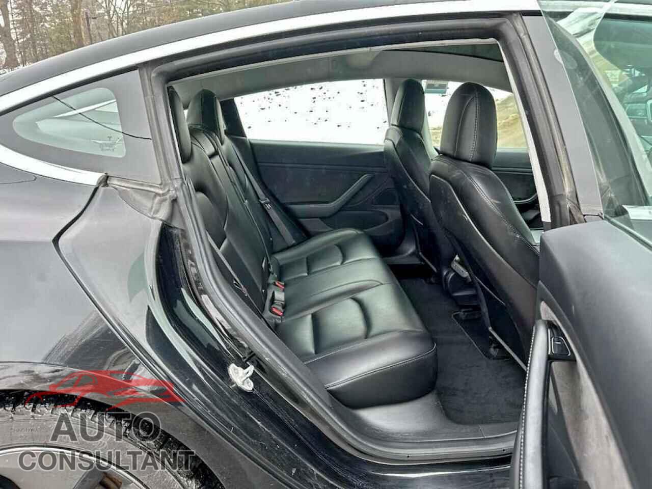 TESLA MODEL 3 2018 - 5YJ3E1EA9JF056690