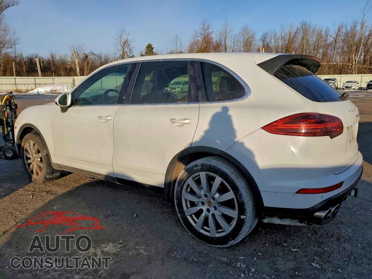 PORSCHE CAYENNE 2015 - WP1AB2A26FLA57819