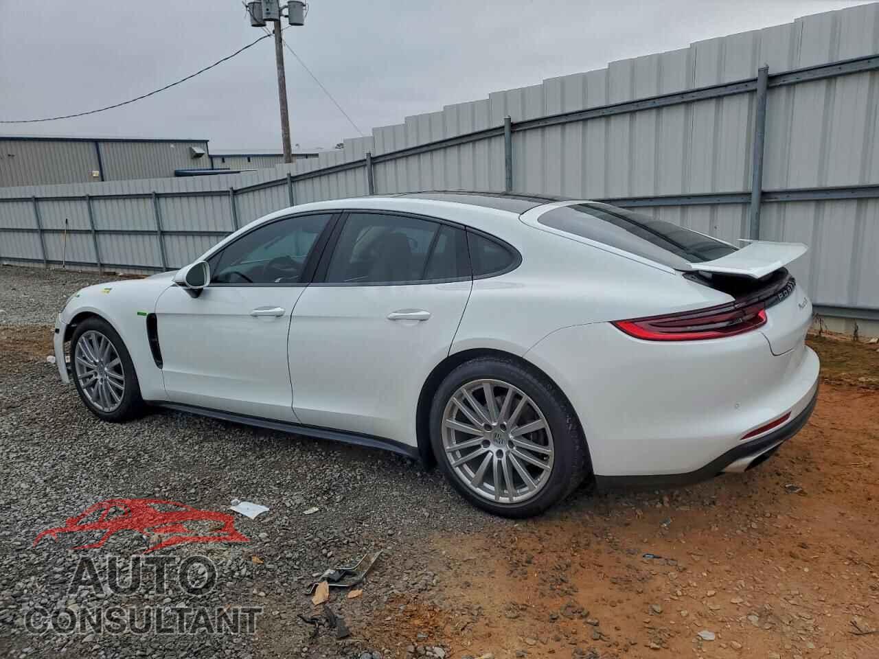 PORSCHE PANAMERA 2018 - WP0AA2A75JL102113
