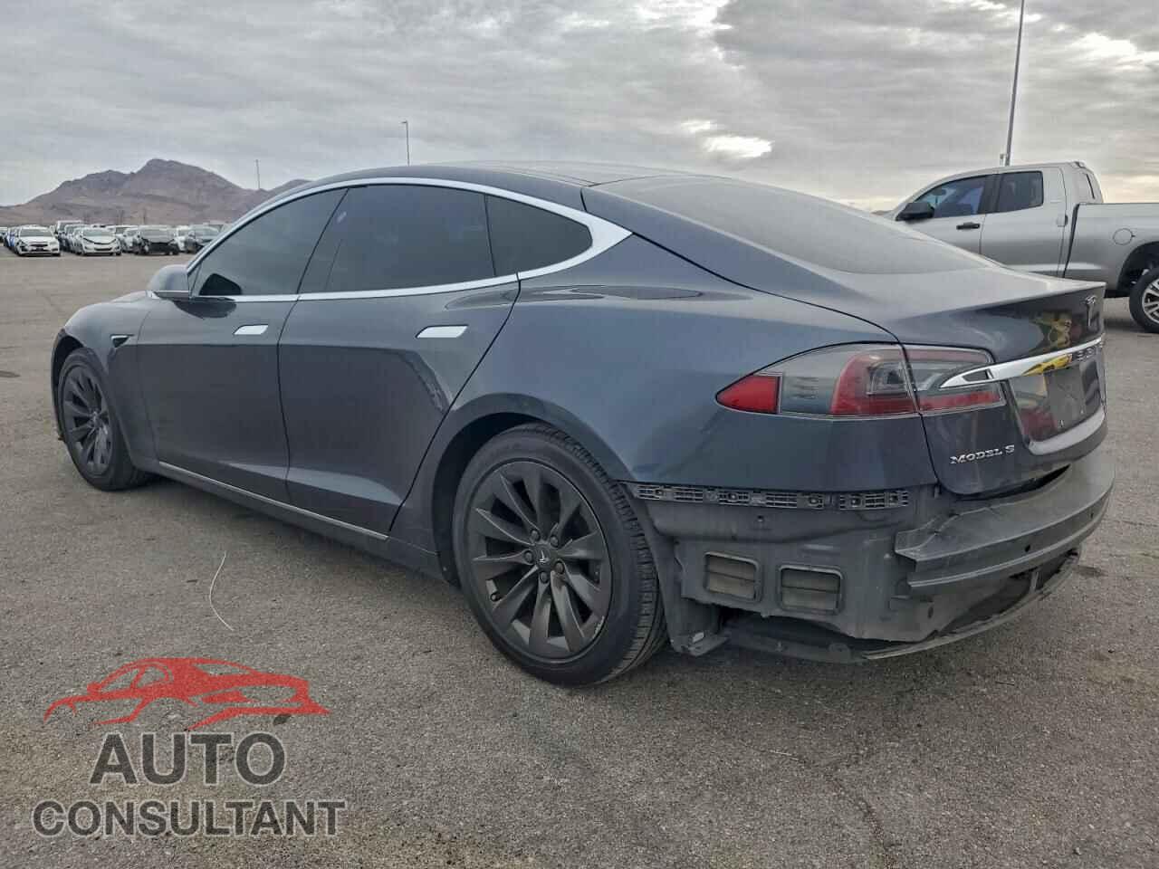 TESLA MODEL S 2018 - 5YJSA1E23JF289187