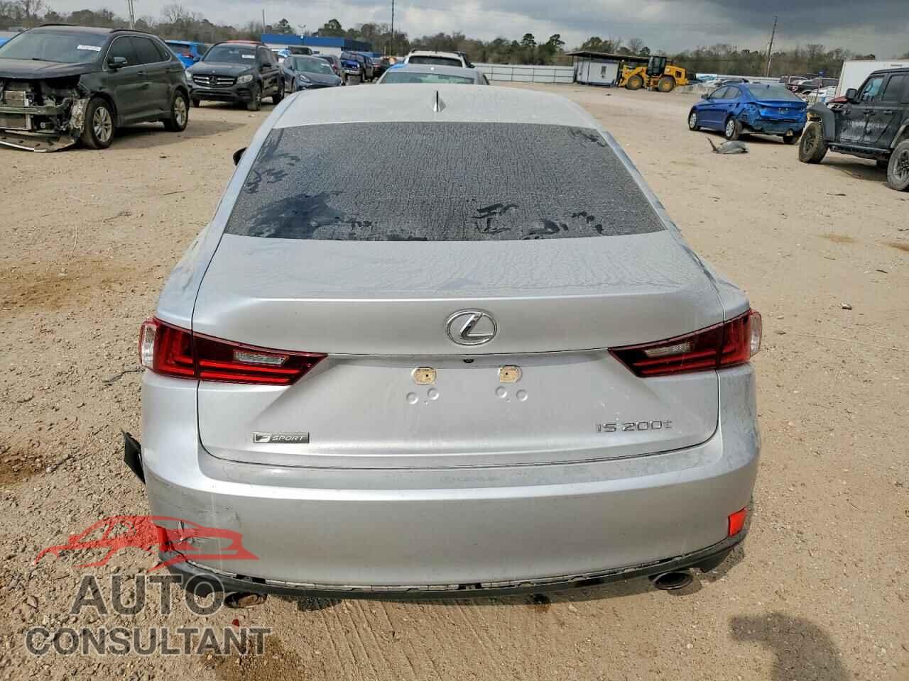 LEXUS IS 2016 - JTHBA1D2XG5036331