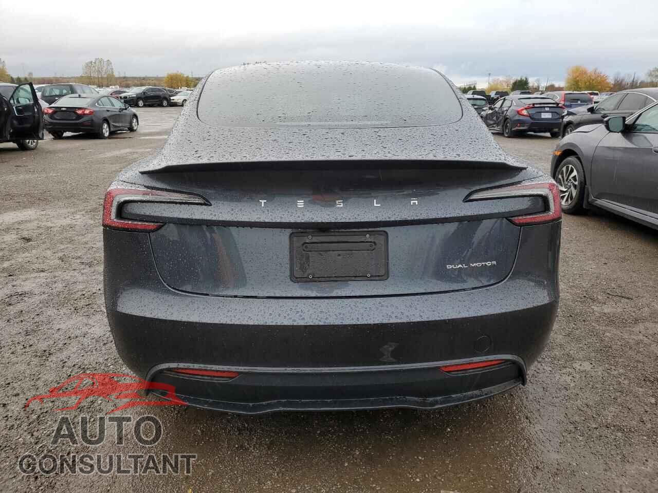 TESLA MODEL 3 2024 - LRW3E7EB6RC086781