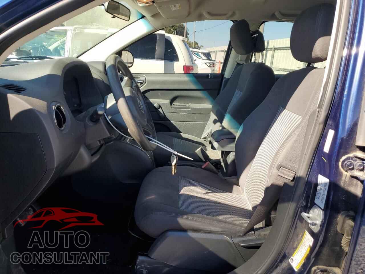 JEEP COMPASS 2015 - 1C4NJCBA3FD399112