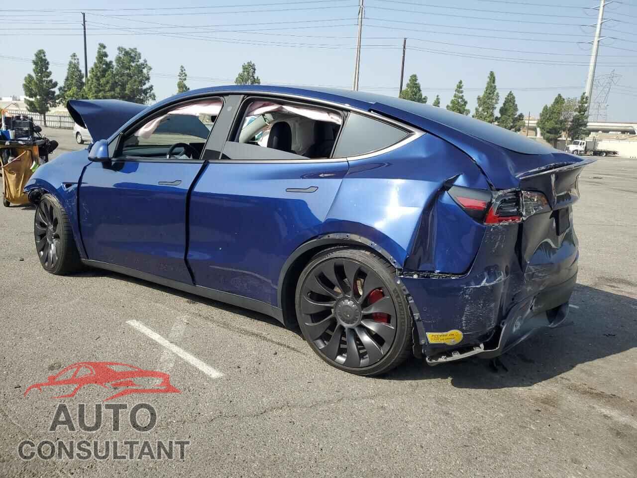 TESLA MODEL Y 2022 - 7SAYGDEF6NF537809