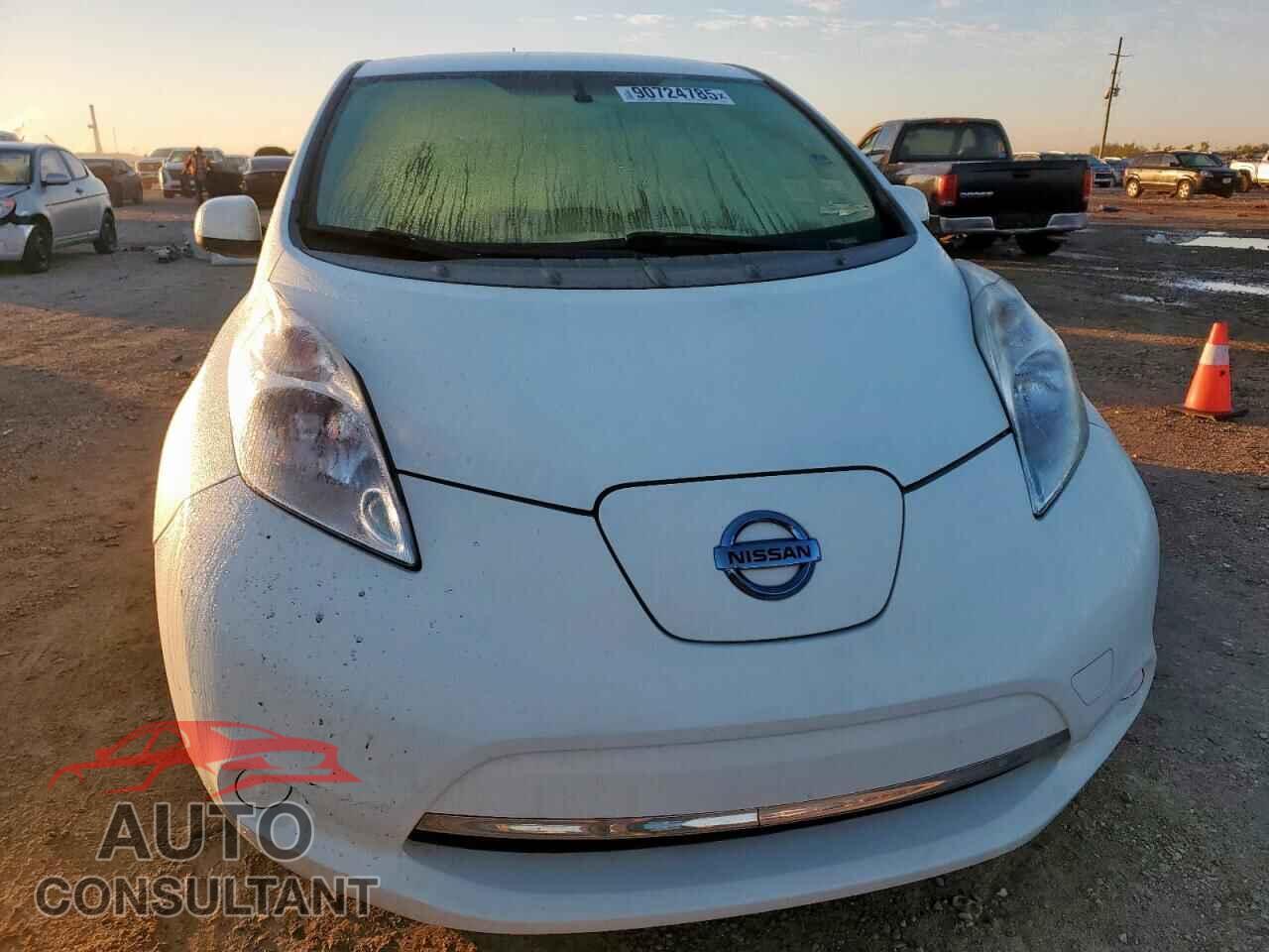 NISSAN LEAF 2015 - 1N4AZ0CP2FC317357