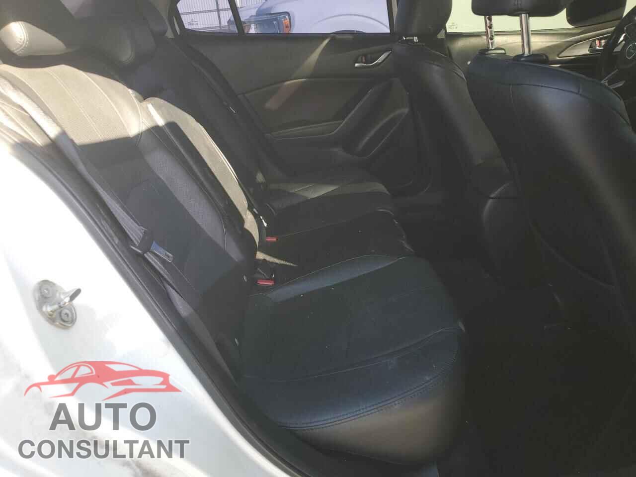 MAZDA 3 2017 - 3MZBN1W35HM146286
