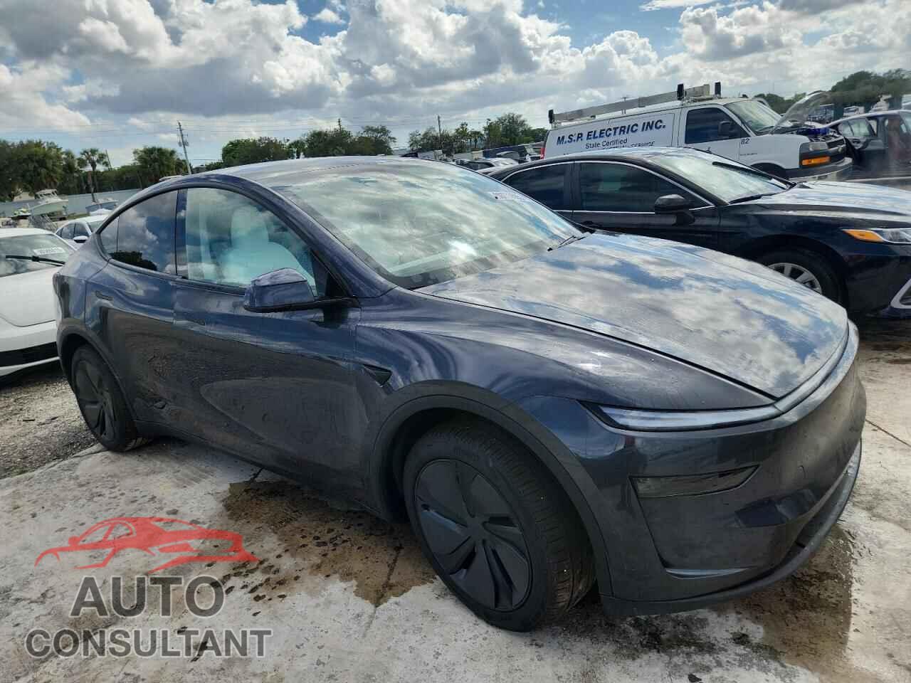 TESLA MODEL Y 2026 - 7SAYGDEE3TA389068