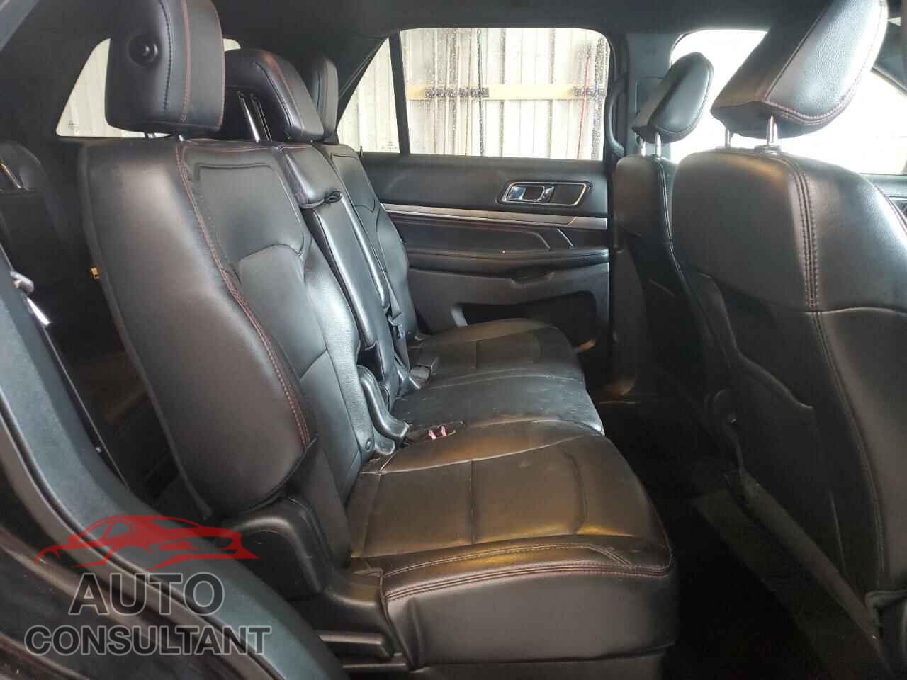 FORD EXPLORER 2018 - 1FM5K8GT7JGB40243