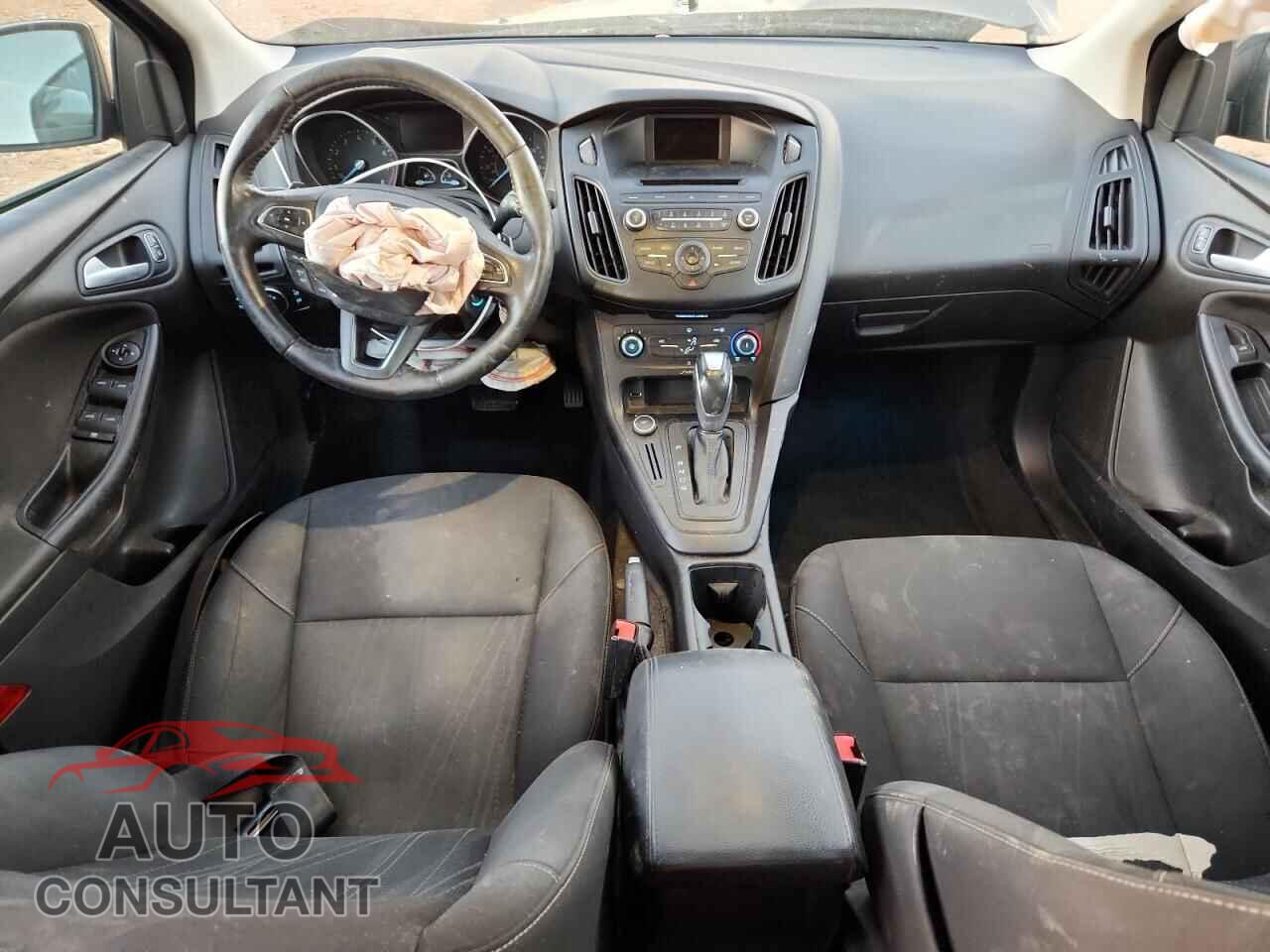 FORD FOCUS 2016 - 1FADP3F27GL207118