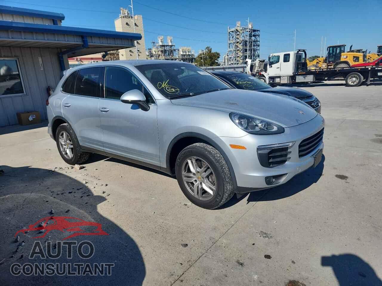 PORSCHE CAYENNE 2018 - WP1AA2A20JKA01201