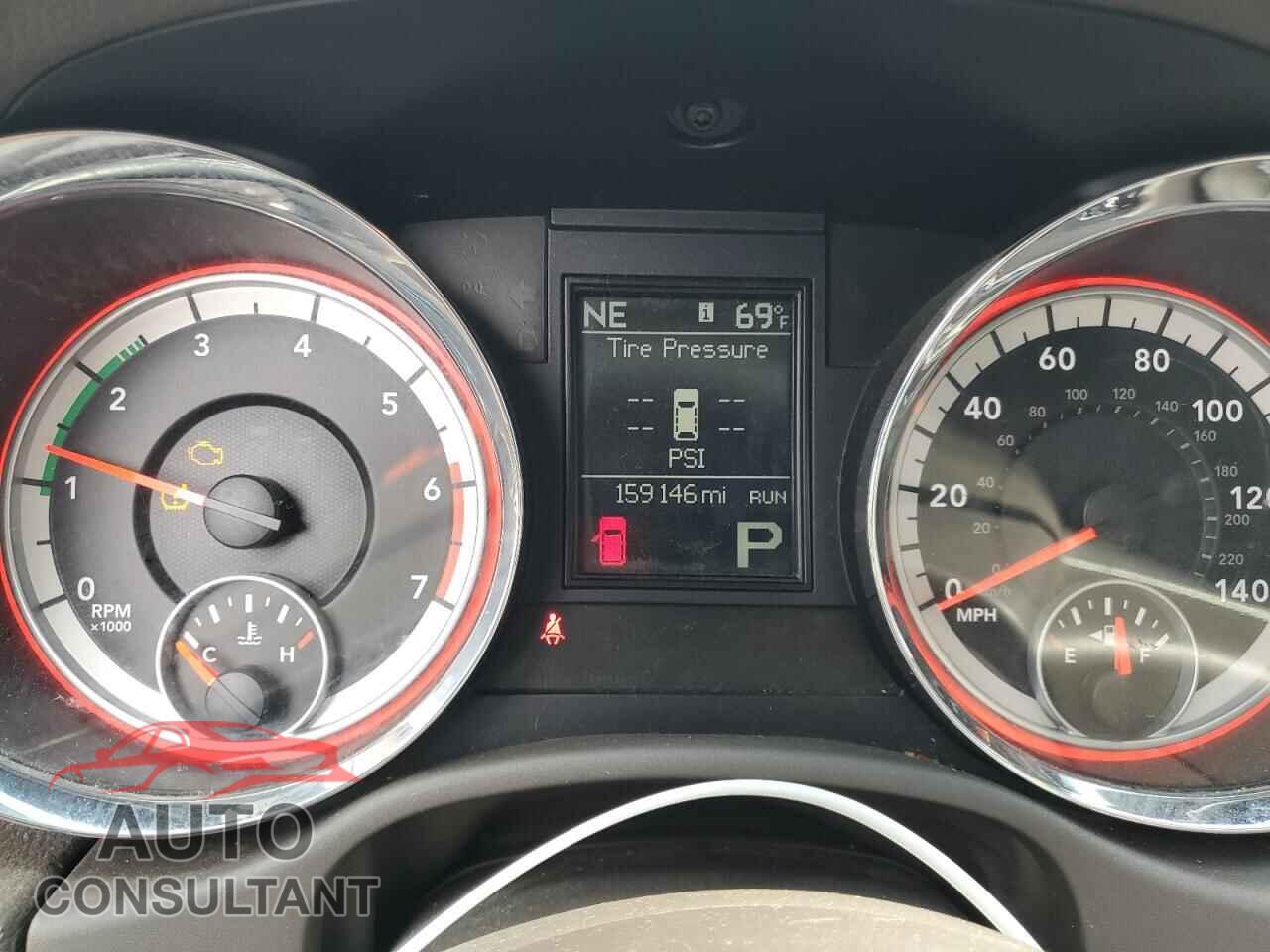 DODGE DURANGO 2013 - 1C4SDHDT8DC658816