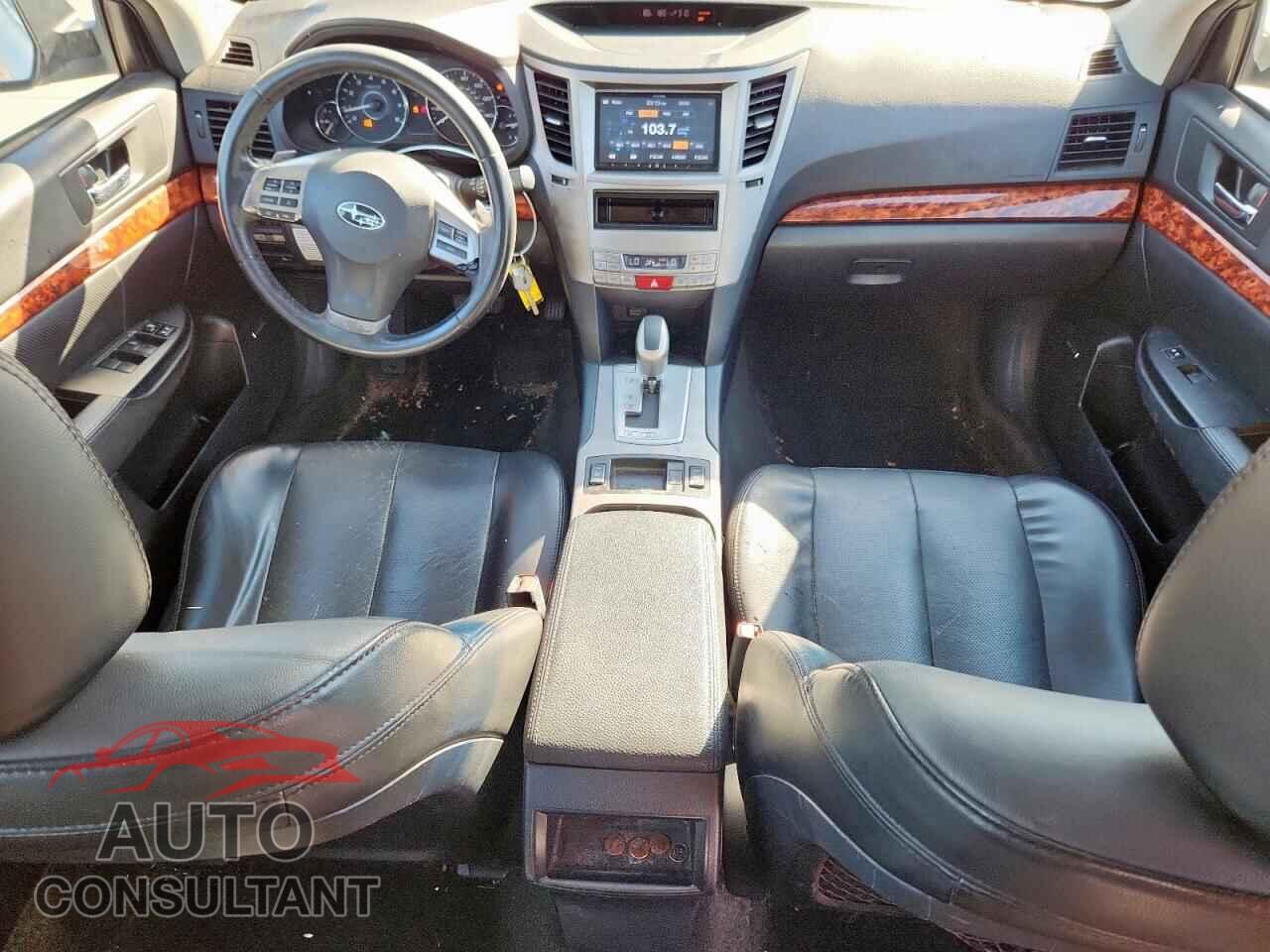 SUBARU OUTBACK 2012 - 4S4BRBLC8C3229511