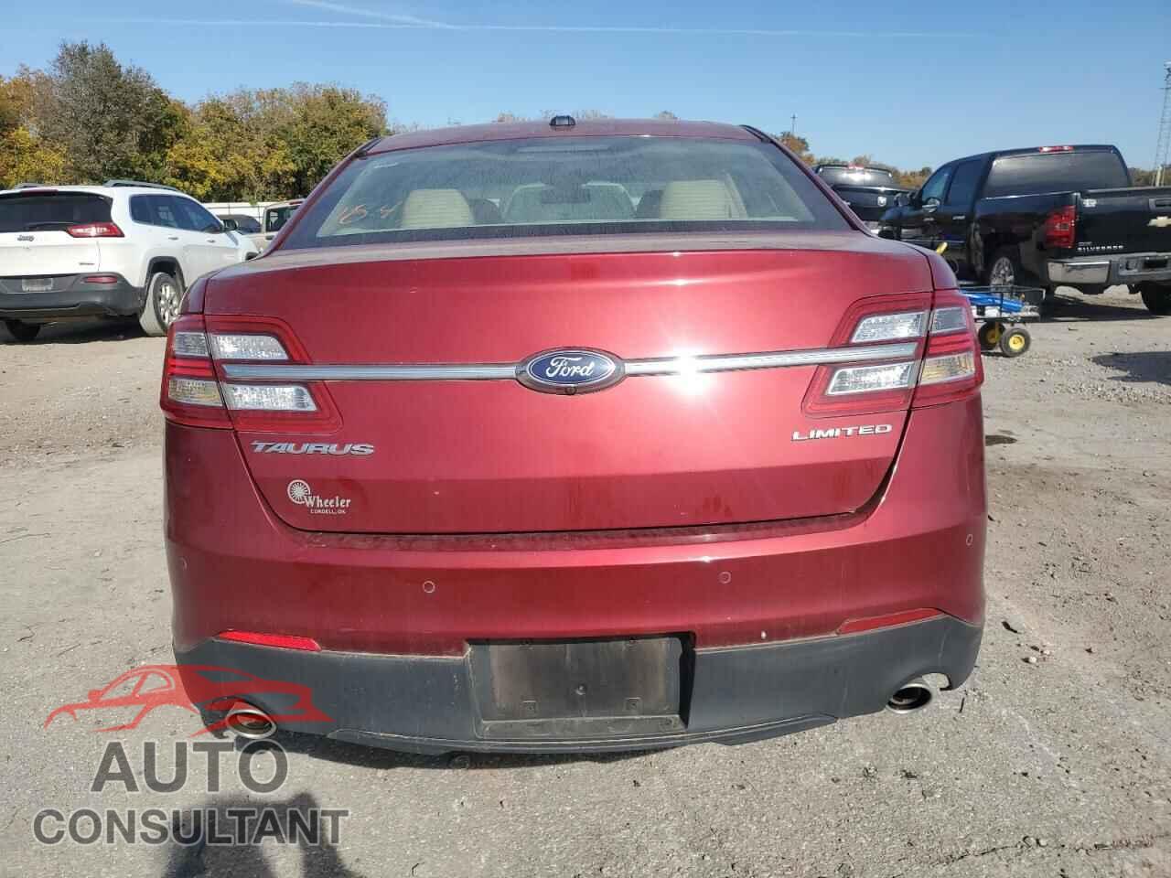 FORD TAURUS 2018 - 1FAHP2F87JG117970