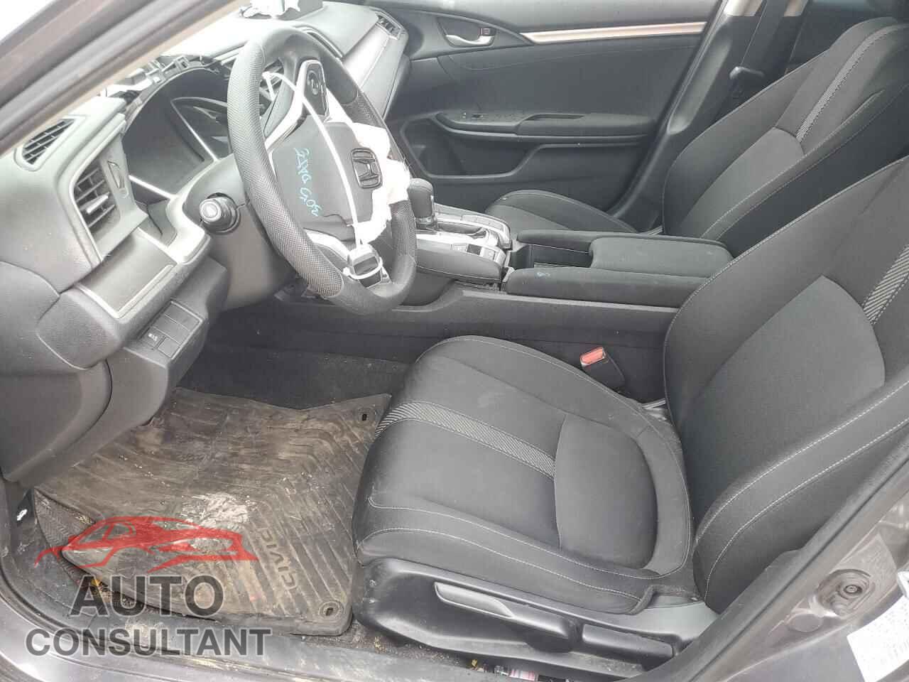 HONDA CIVIC 2018 - 19XFC2F73JE000486