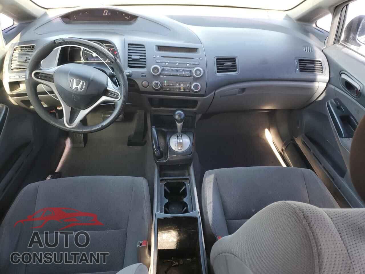 HONDA CIVIC 2010 - 19XFA1F39AE082530
