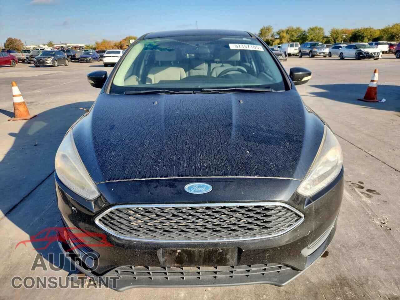 FORD FOCUS 2015 - 1FADP3K28FL379775