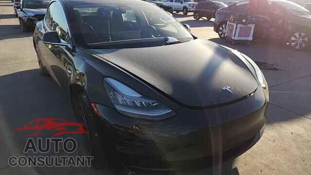 TESLA MODEL 3 2018 - 5YJ3E1EA6JF010105